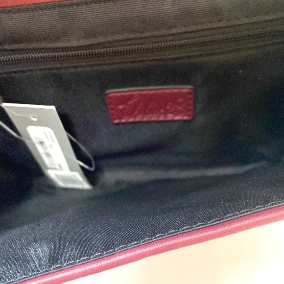 NWT Chelsea28 Burgundy Stem Clutch Crossbody - Picture 13 of 15